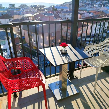 אוהריד Urban Vista Apartments מראה חיצוני תמונה